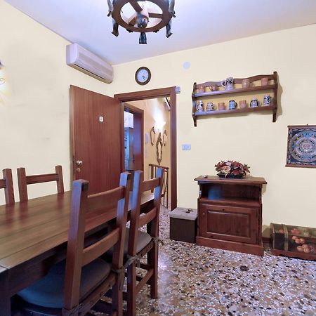 Apartamento Ve.N.I.Ce Cera Casa Della Zia Venecia Exterior foto