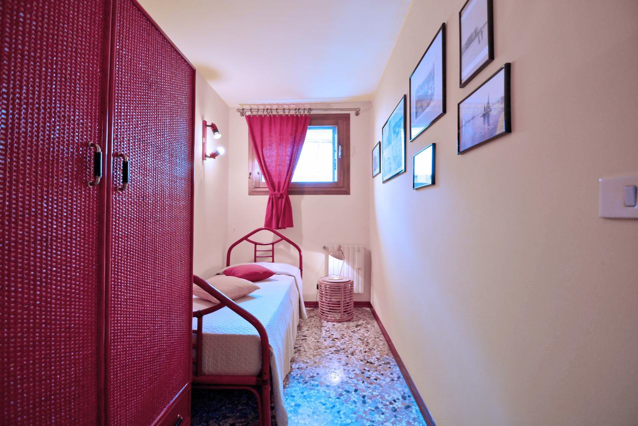Apartamento Ve.N.I.Ce Cera Casa Della Zia Venecia Exterior foto